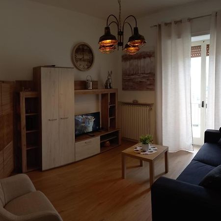 My Family Intero Appartamento Con Parcheggio Privato 포텐자 외부 사진