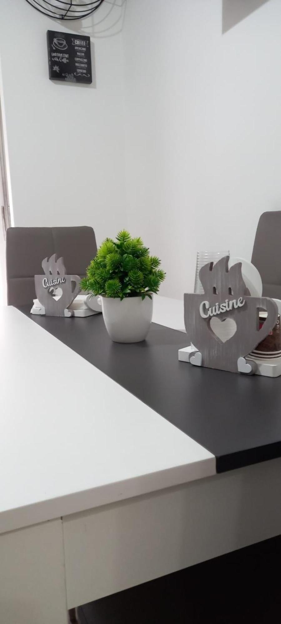 My Family Intero Appartamento Con Parcheggio Privato 포텐자 외부 사진